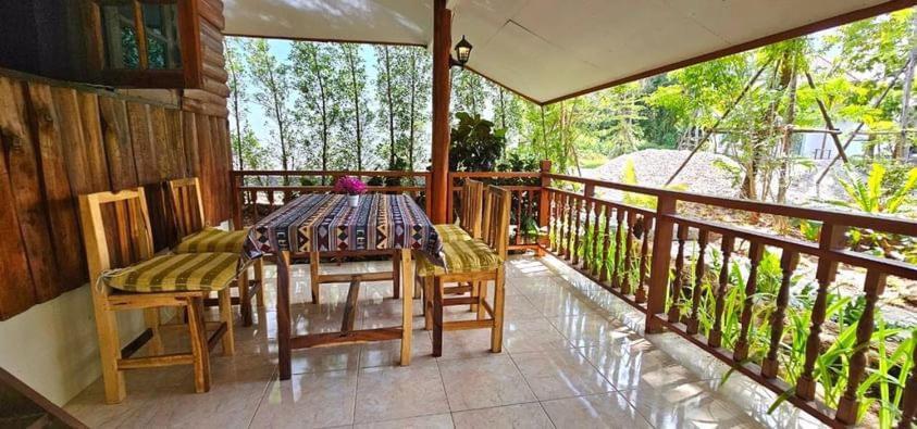 Homdoiintr Farmstay ฮ่อมดอยอินทร์ ฟาร์มสเตย์ Ban Huai Kaeo Екстериор снимка